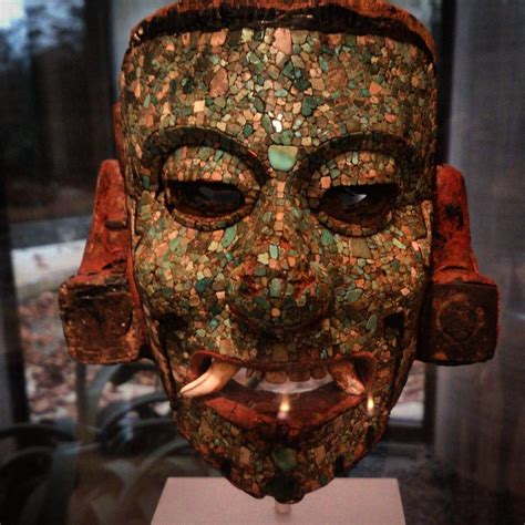Mayan Mask Novibet
